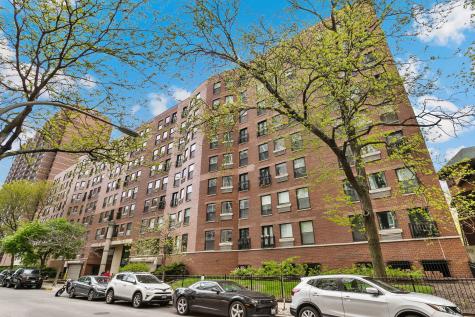 711 West Gordon Terrace Chicago IL 60613