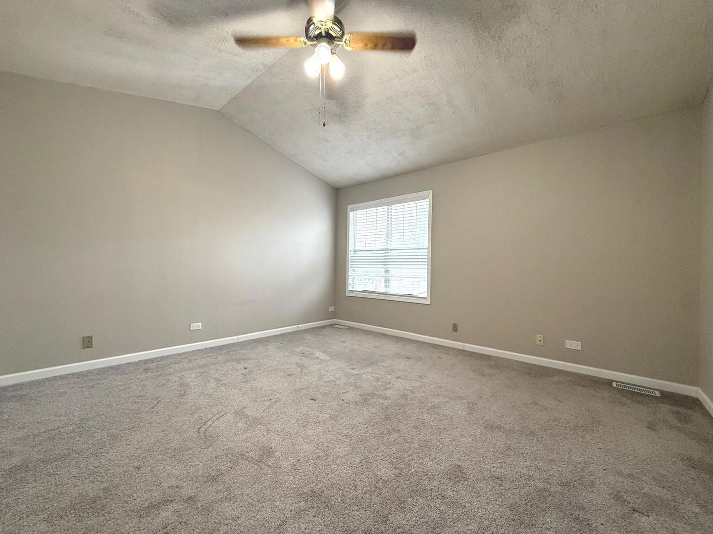 274 Sheffield Drive Schaumburg IL 60194