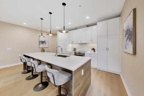 5114 South Kenwood Avenue Chicago IL 60615