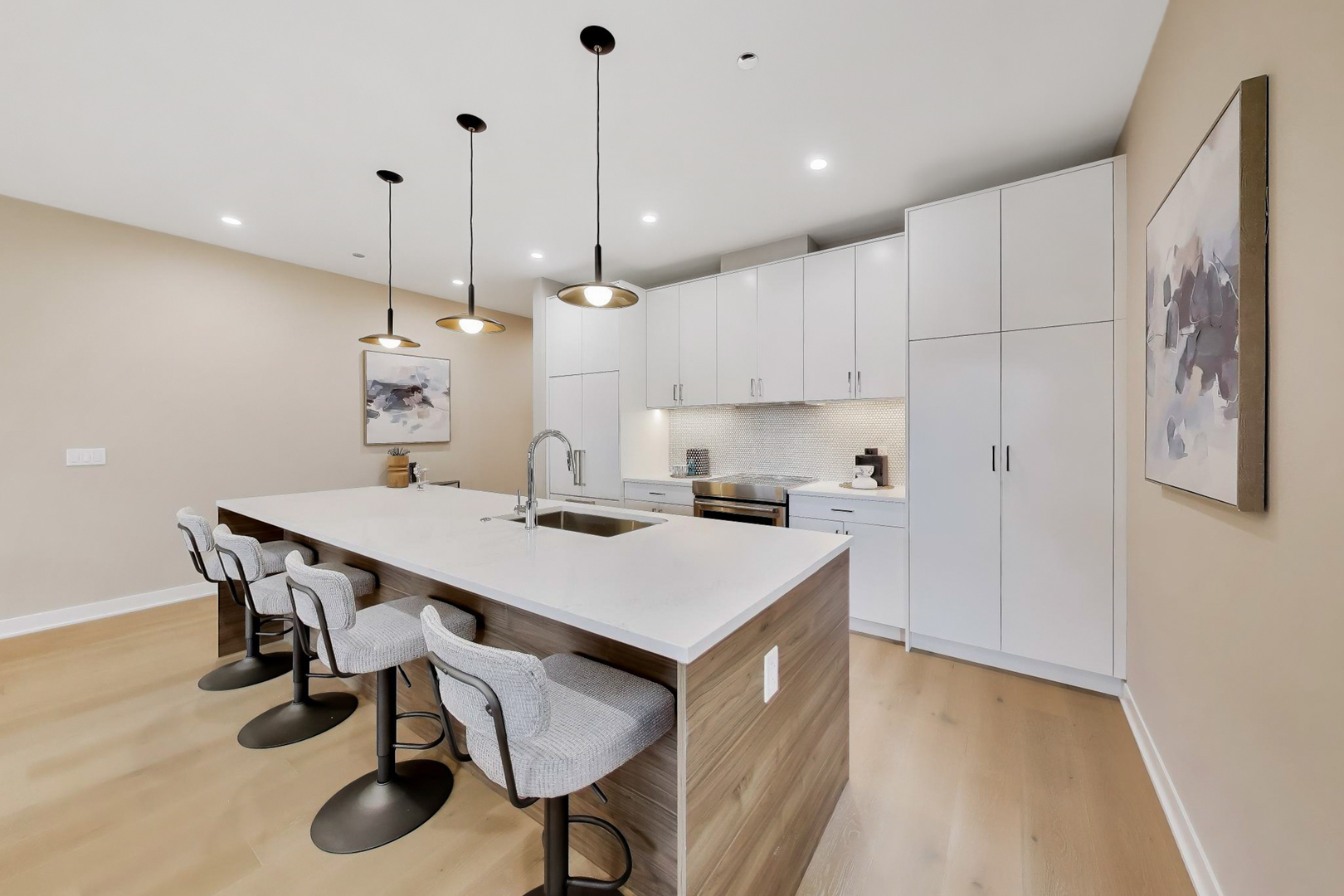 5114 South Kenwood Avenue Chicago IL 60615