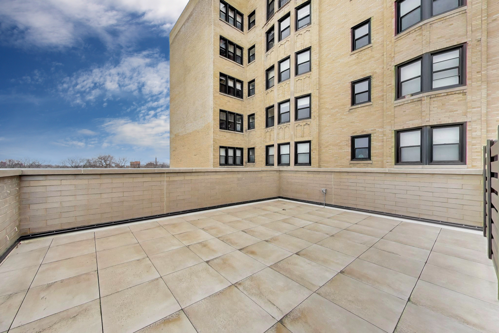 5114 South Kenwood Avenue Chicago IL 60615