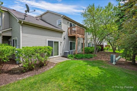 290 Nicole Drive South Elgin IL 60177
