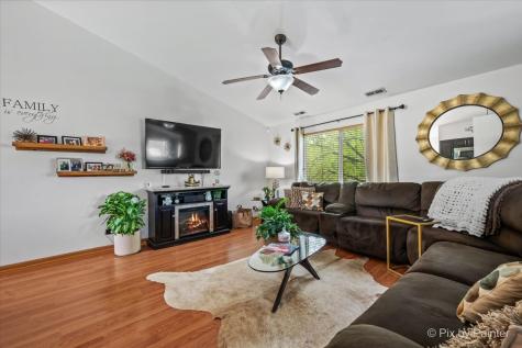 290 Nicole Drive South Elgin IL 60177