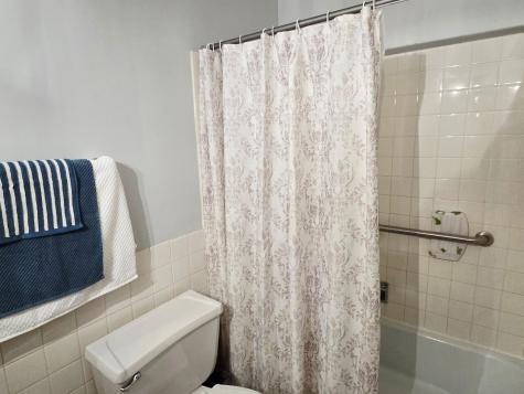 1217 South Old Wilke Road Arlington Heights IL 60005