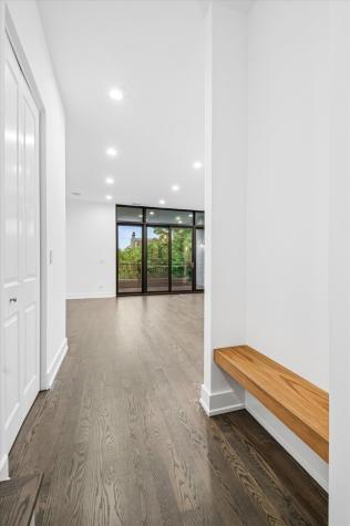 1021 North Wood Street Chicago IL 60622