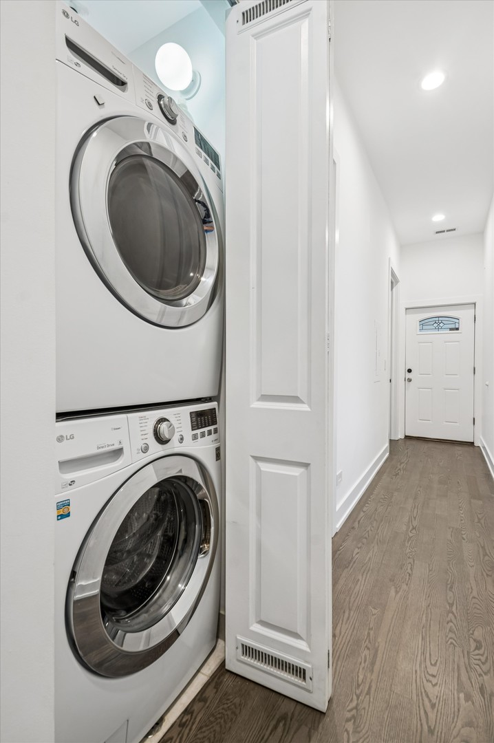 1021 North Wood Street Chicago IL 60622