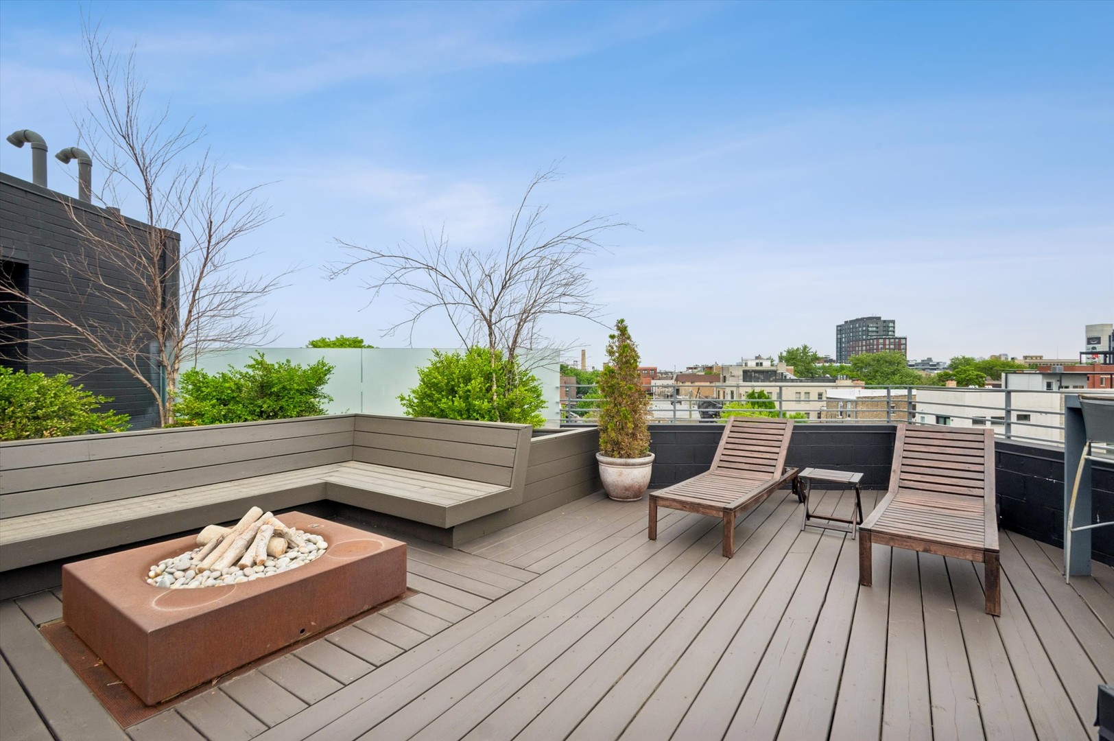 1021 North Wood Street Chicago IL 60622