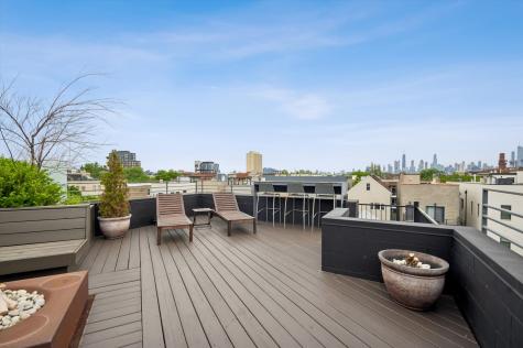 1021 North Wood Street Chicago IL 60622