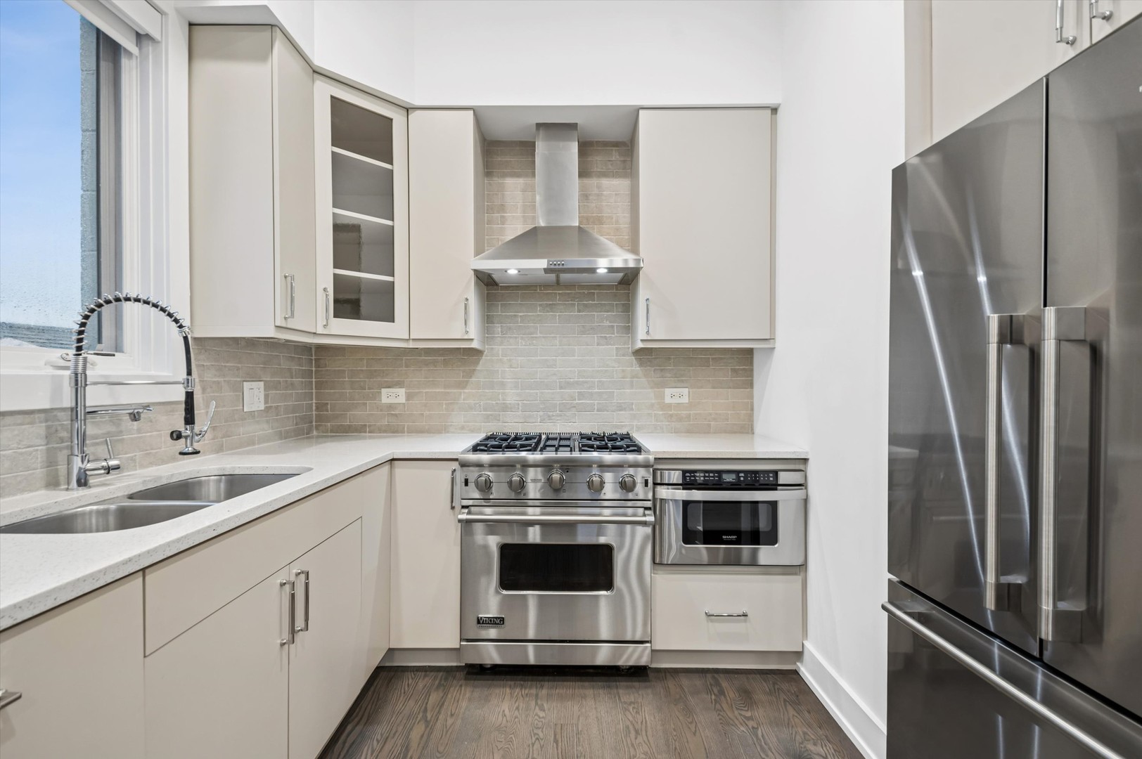 1021 North Wood Street Chicago IL 60622
