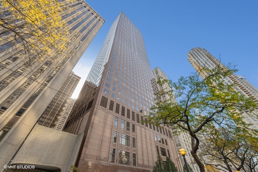 161 East Chicago Avenue Chicago IL 60611