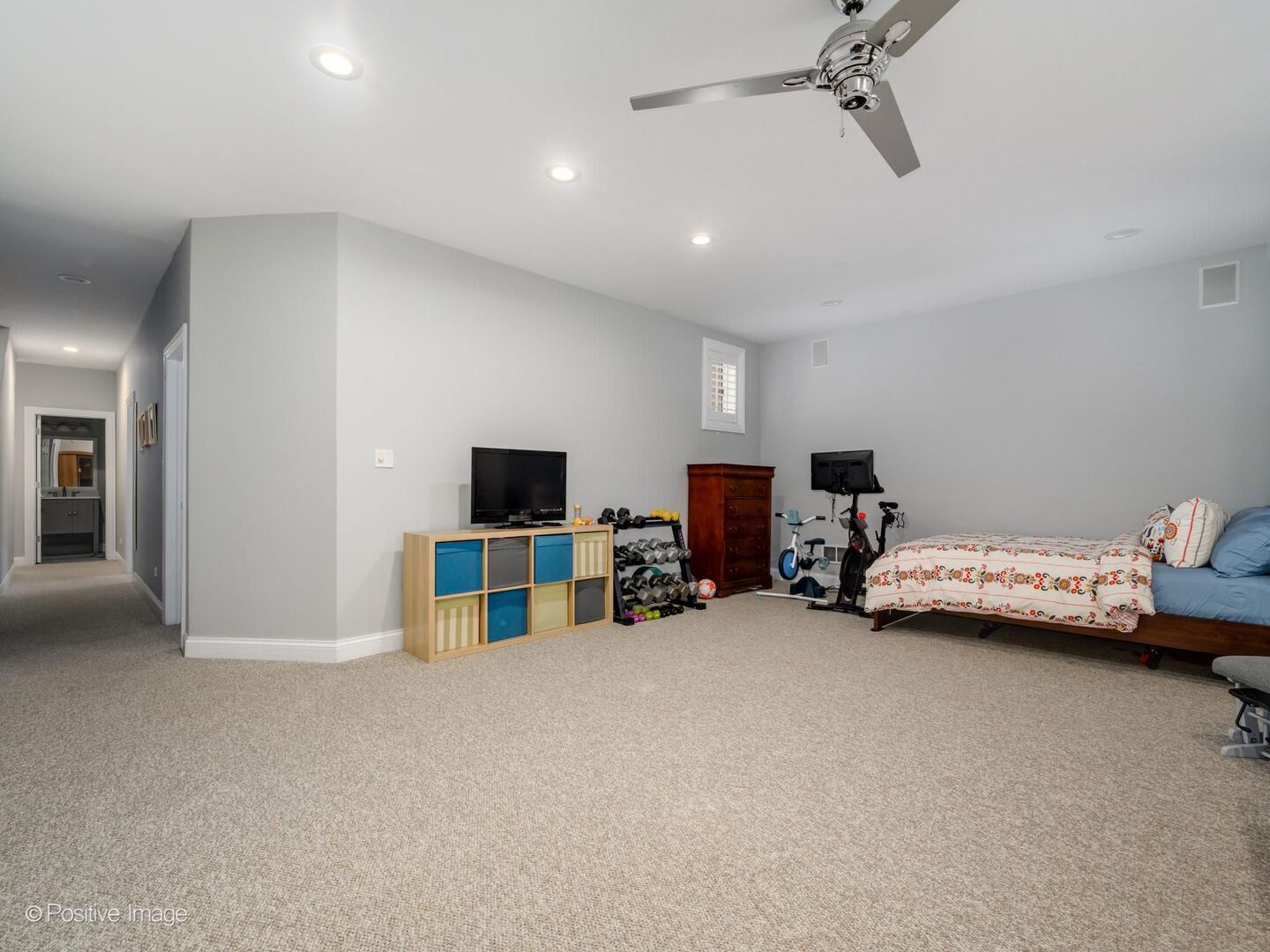 1615 North Claremont Avenue Chicago IL 60647