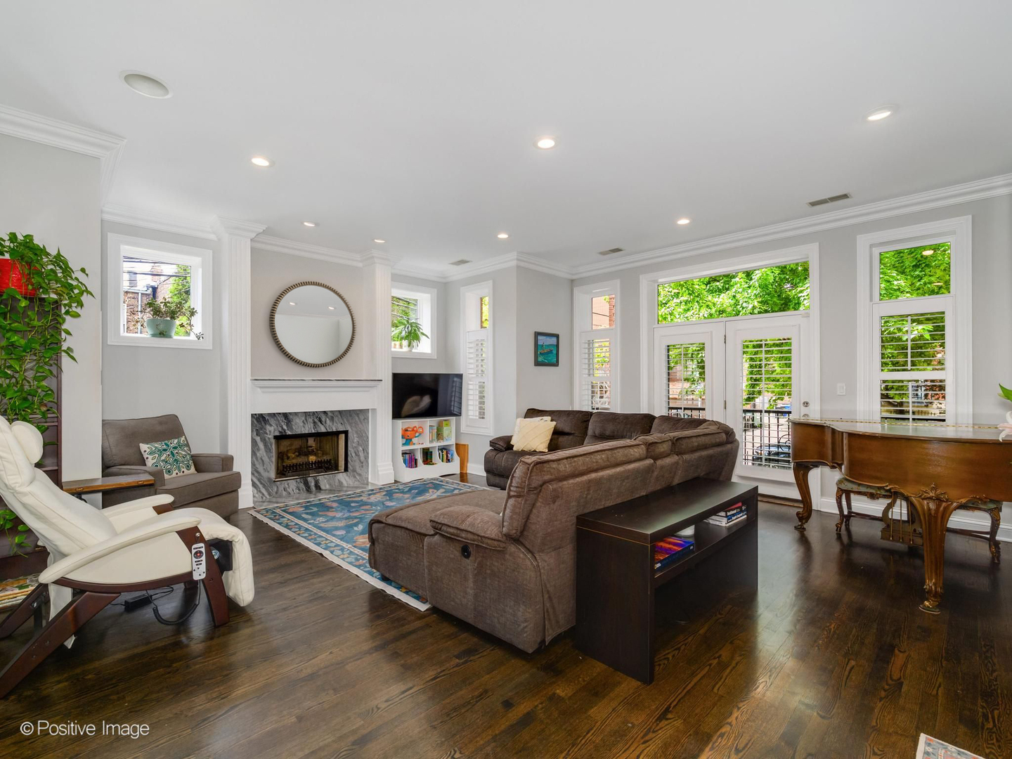 1615 North Claremont Avenue Chicago IL 60647