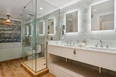 161 East Chicago Avenue Chicago IL 60611
