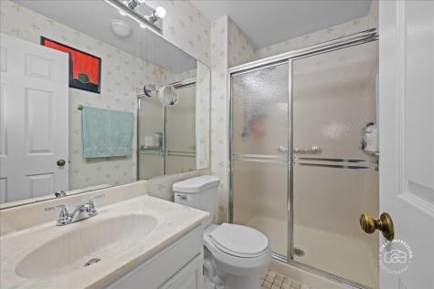 356 Elizabeth Drive Wood Dale IL 60191