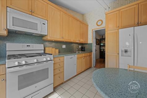 356 Elizabeth Drive Wood Dale IL 60191