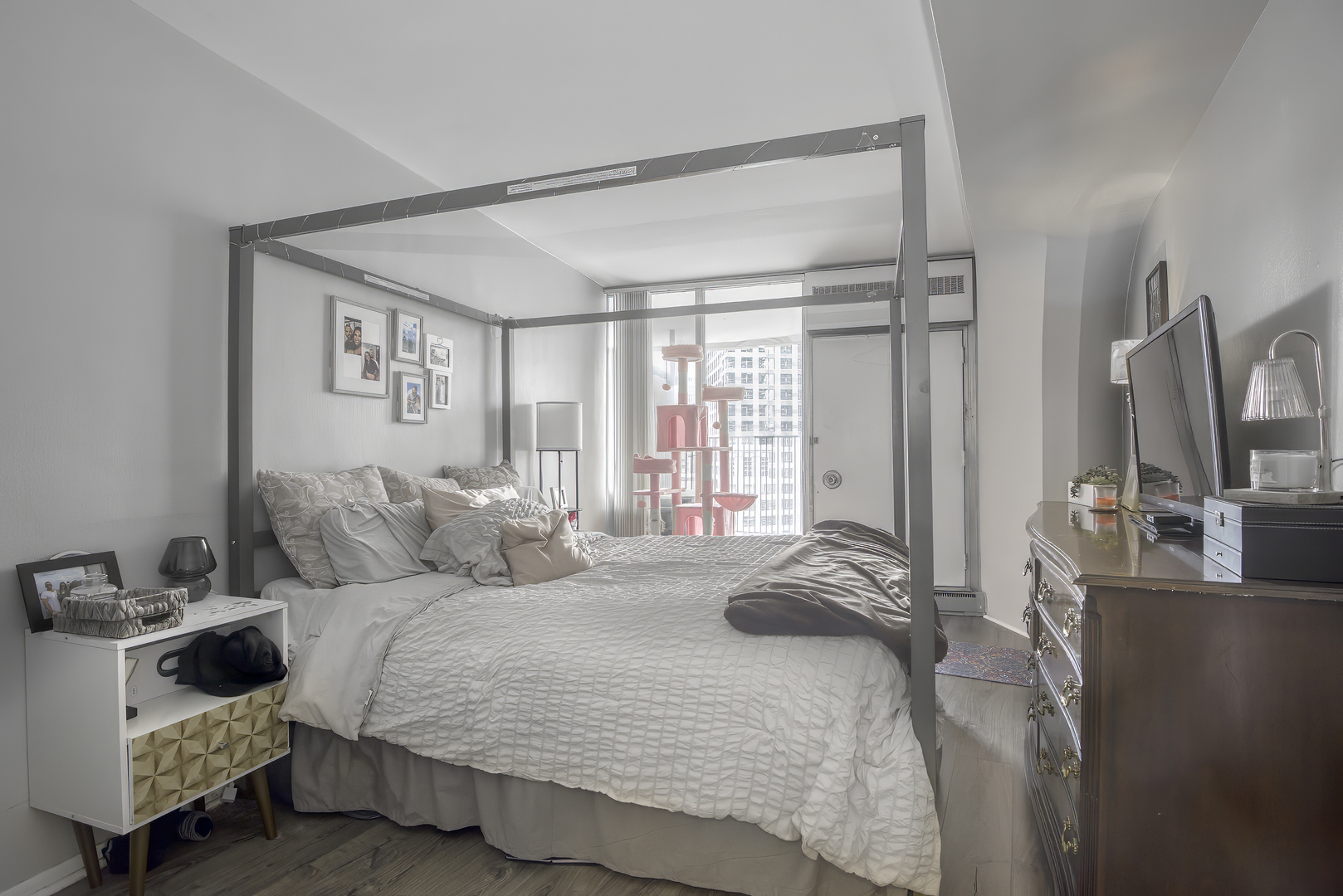 300 North State Street Chicago IL 60654