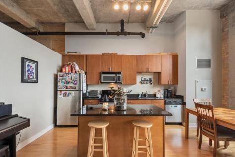 320 East 21st Street Chicago IL 60616