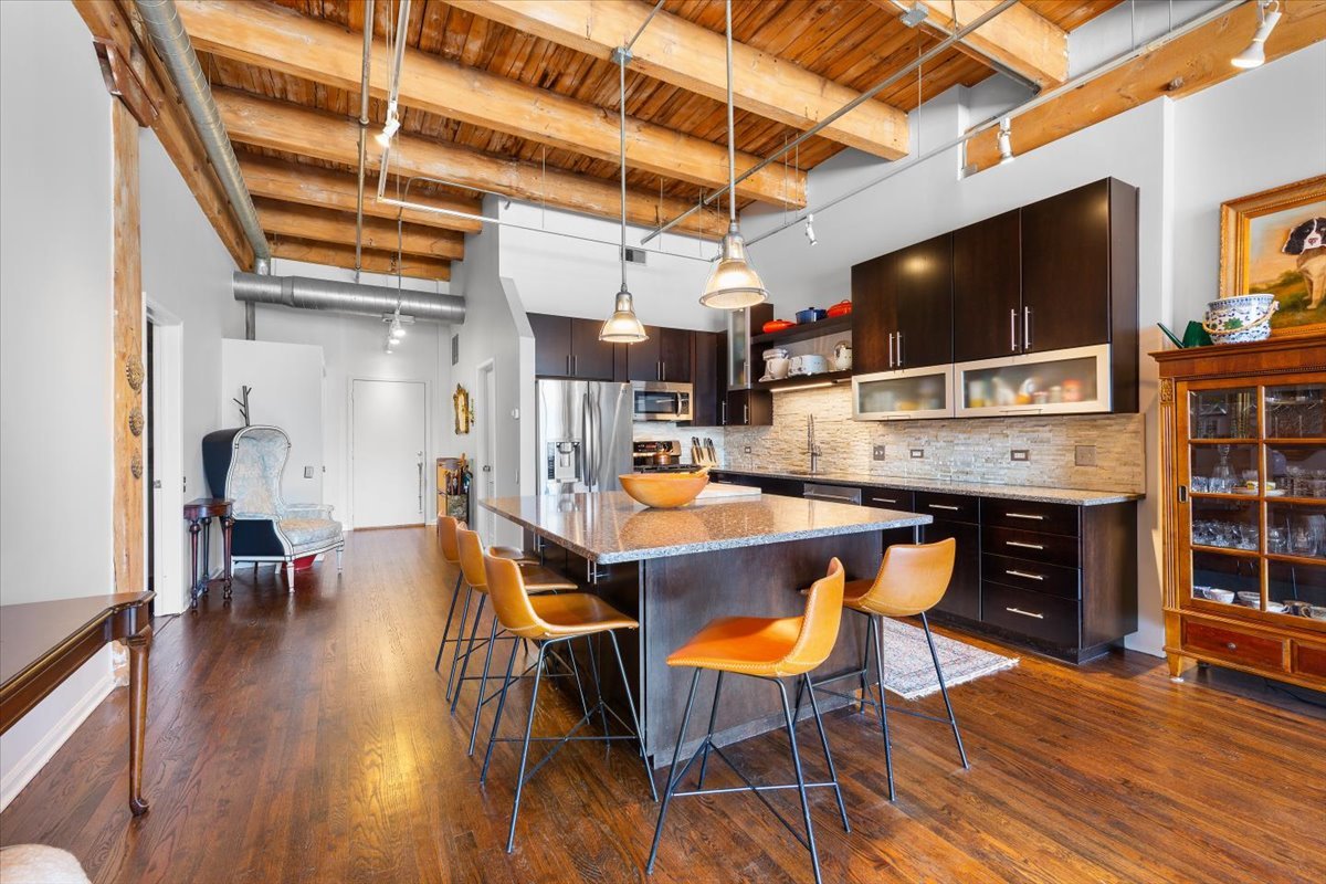 312 North May Street Chicago IL 60607