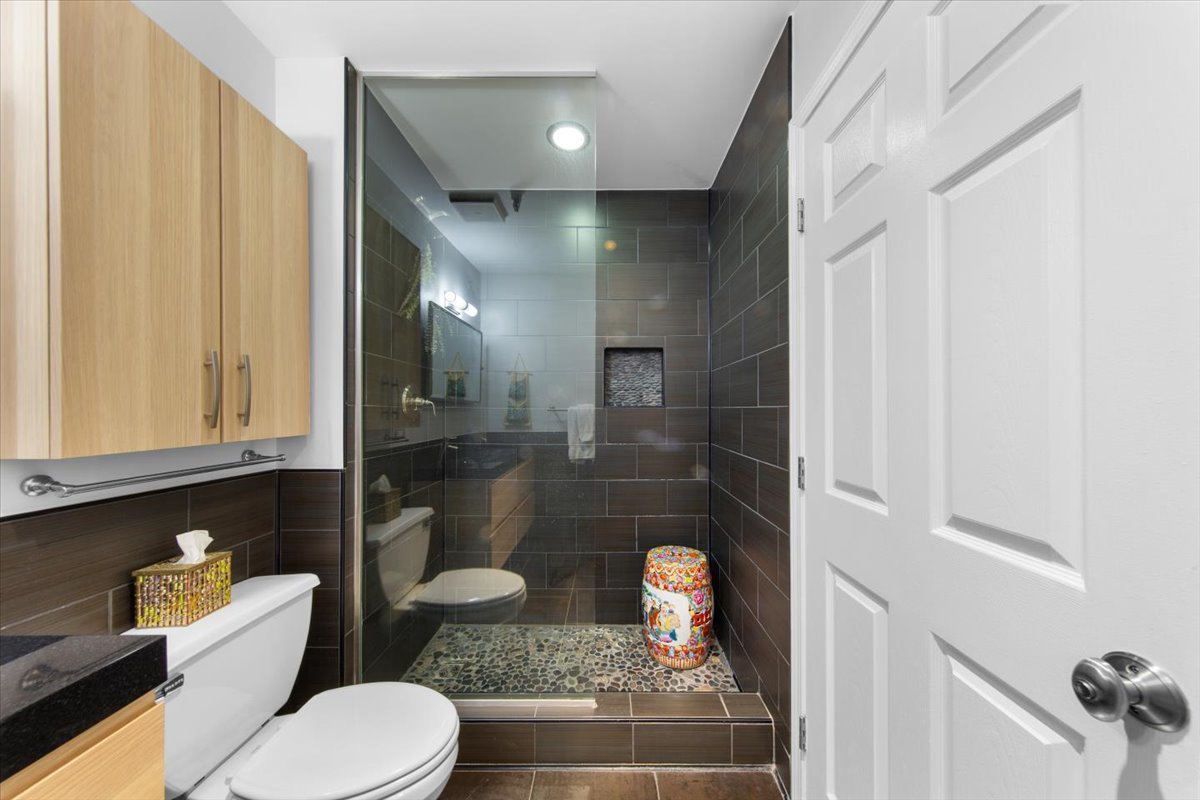 312 North May Street Chicago IL 60607