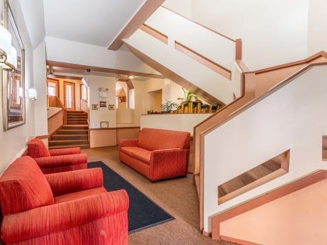 6337 Roosevelt Road Berwyn IL 60402