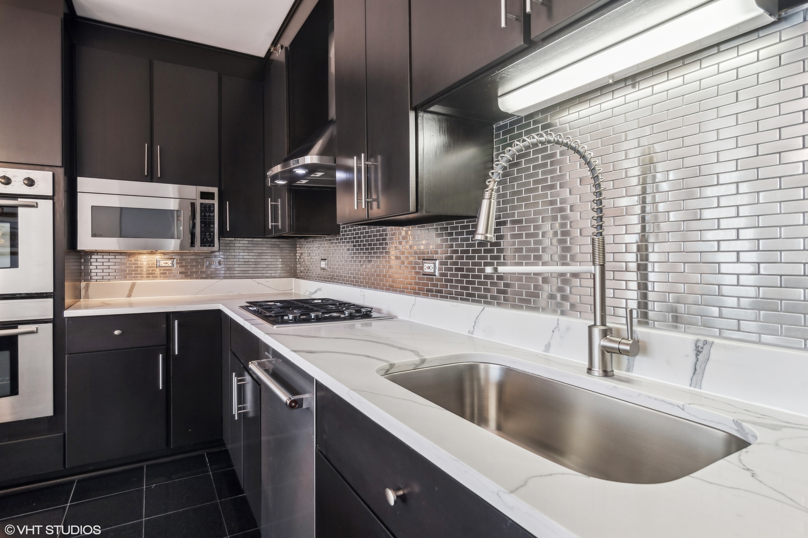 33 West Ontario Street Chicago IL 60654