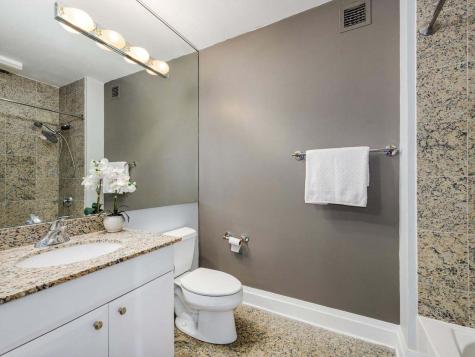 33 West Ontario Street Chicago IL 60654