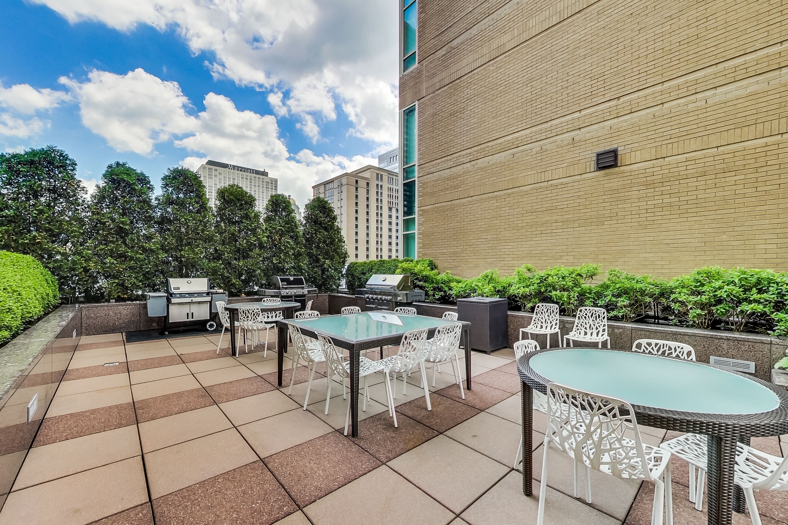 33 West Ontario Street Chicago IL 60654