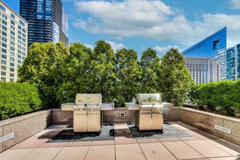 33 West Ontario Street Chicago IL 60654