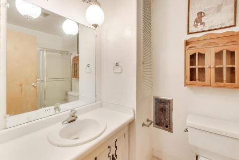 931 West Arquilla Drive Glenwood IL 60425
