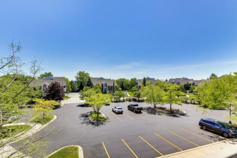 511 Prestwick Lane Wheeling IL 60090