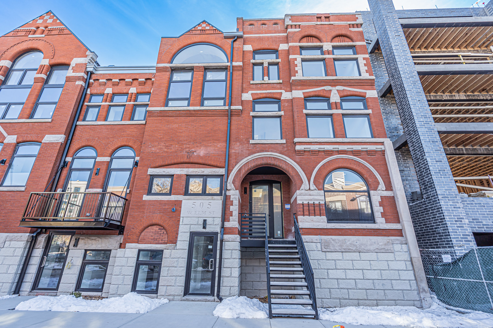 505 West Elm Avenue Chicago IL 60610