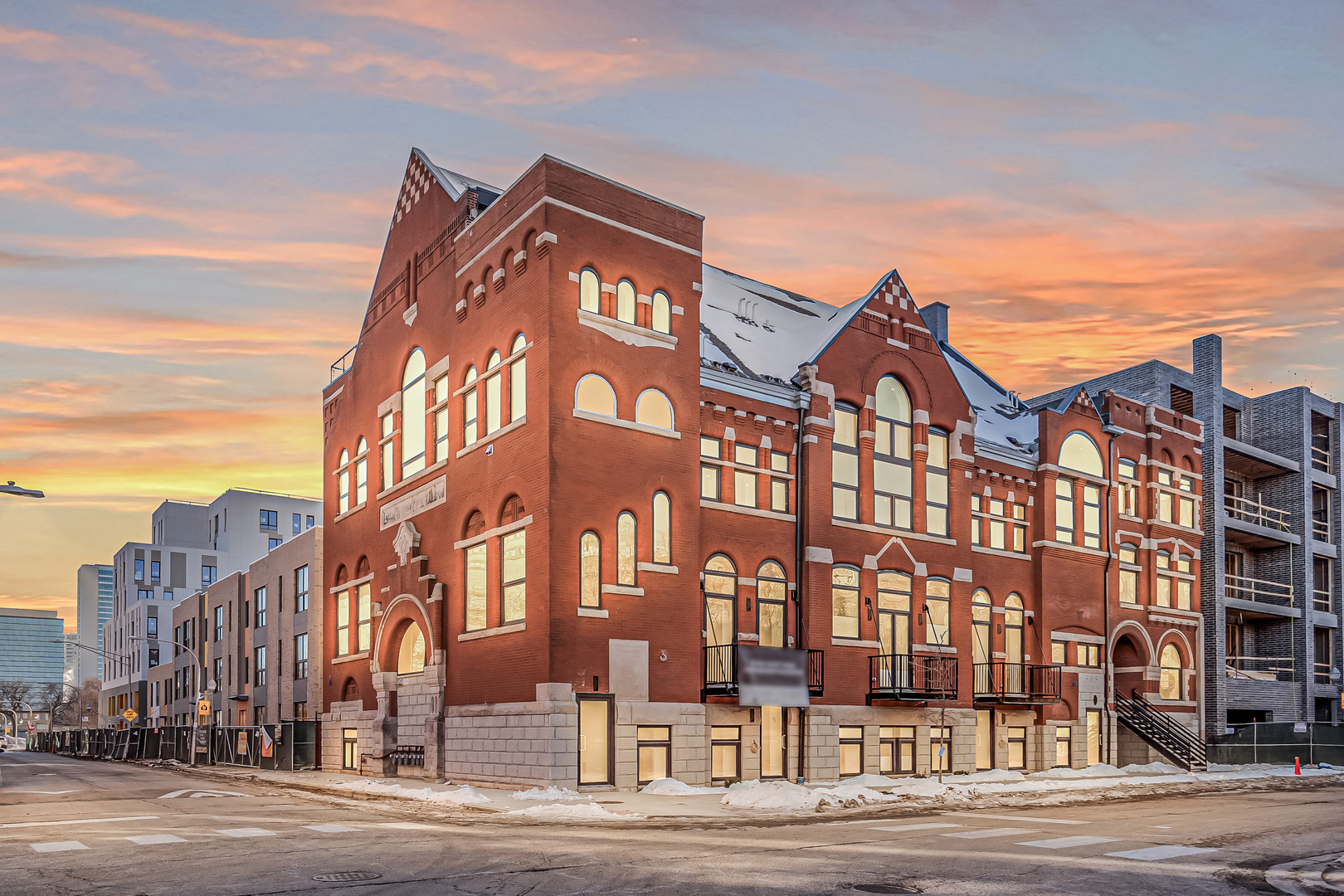 505 West Elm Avenue Chicago IL 60610