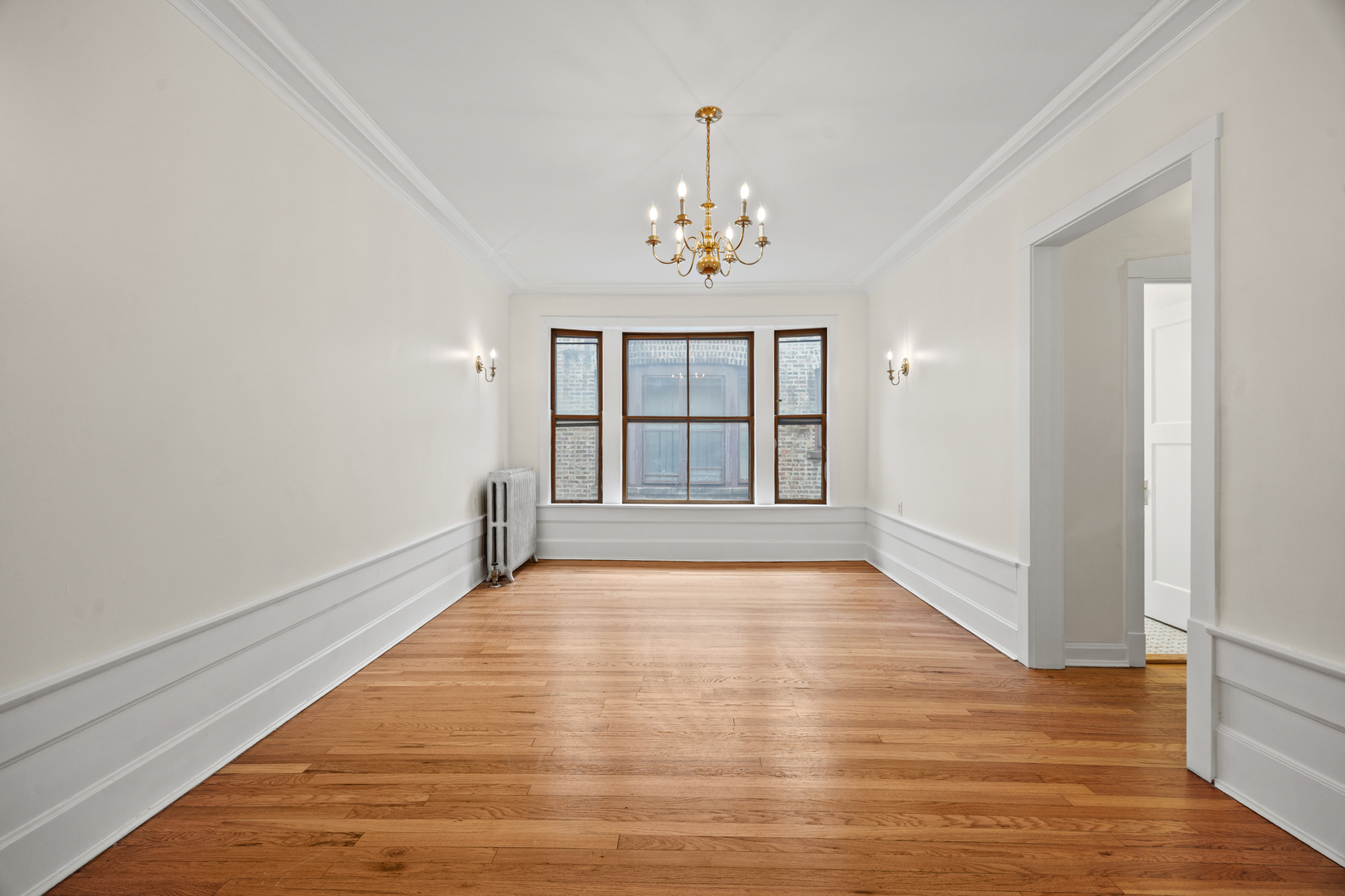 1223 East Hyde Park Boulevard Chicago IL 60615