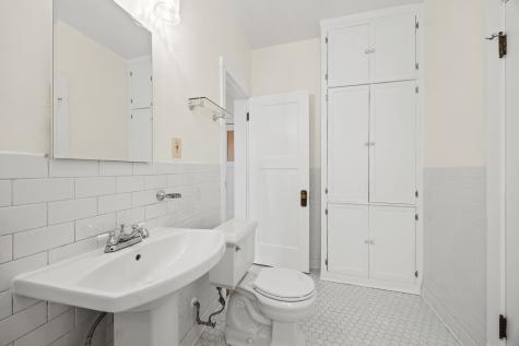 1223 East Hyde Park Boulevard Chicago IL 60615