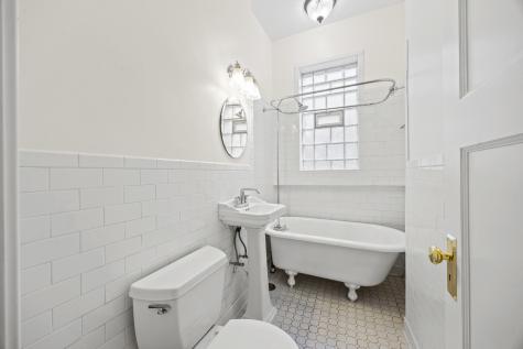 1223 East Hyde Park Boulevard Chicago IL 60615