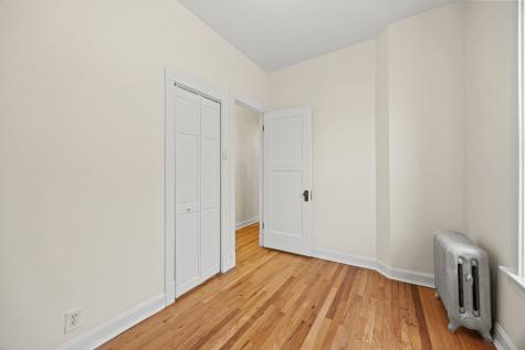 1223 East Hyde Park Boulevard Chicago IL 60615