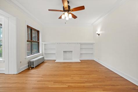 1223 East Hyde Park Boulevard Chicago IL 60615