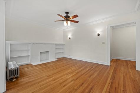 1223 East Hyde Park Boulevard Chicago IL 60615
