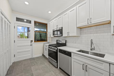 1223 East Hyde Park Boulevard Chicago IL 60615