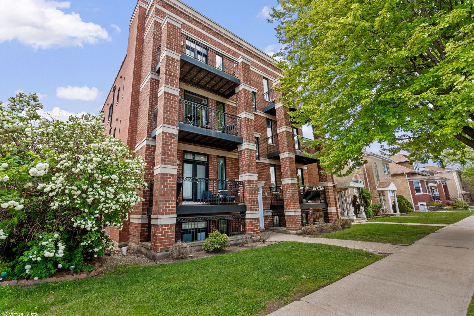 5691 West Higgins Avenue Chicago IL 60630