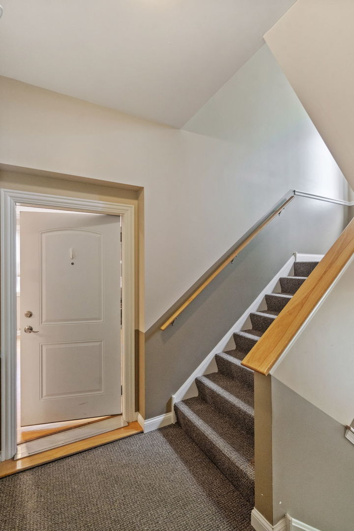 5691 West Higgins Avenue Chicago IL 60630