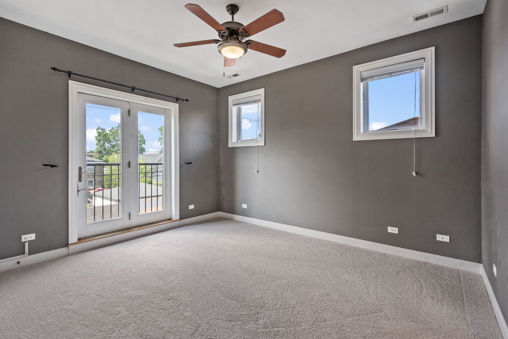 5691 West Higgins Avenue Chicago IL 60630