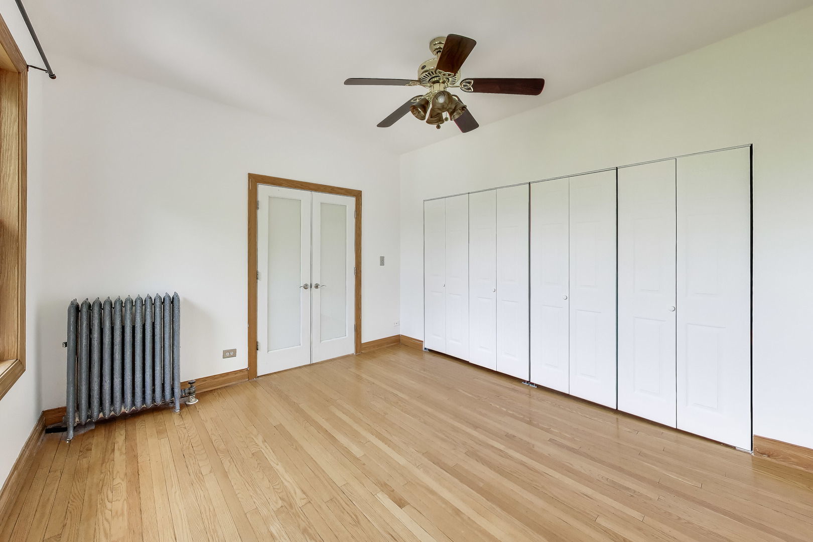 5712 North Wayne Avenue Chicago IL 60660