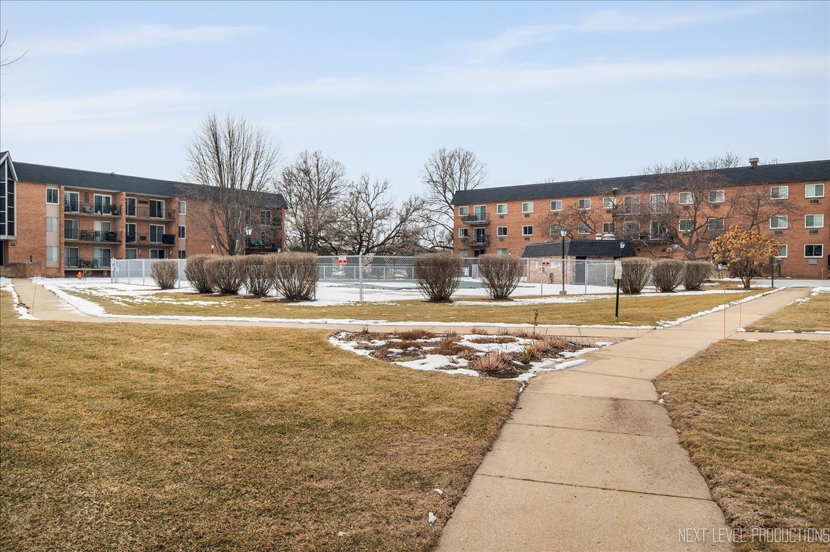 1052 North Mill Street Naperville IL 60563