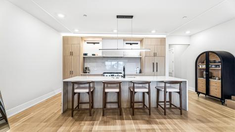 3125 North Clybourn Avenue Chicago IL 60618