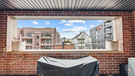 3125 North Clybourn Avenue Chicago IL 60618