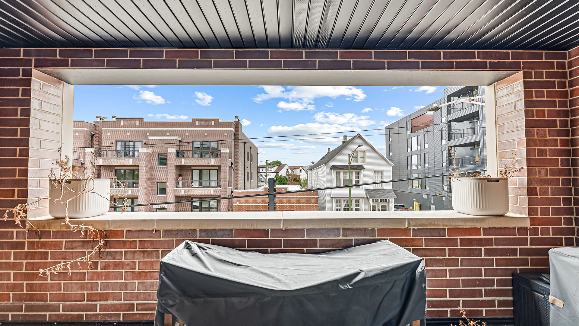 3125 North Clybourn Avenue Chicago IL 60618