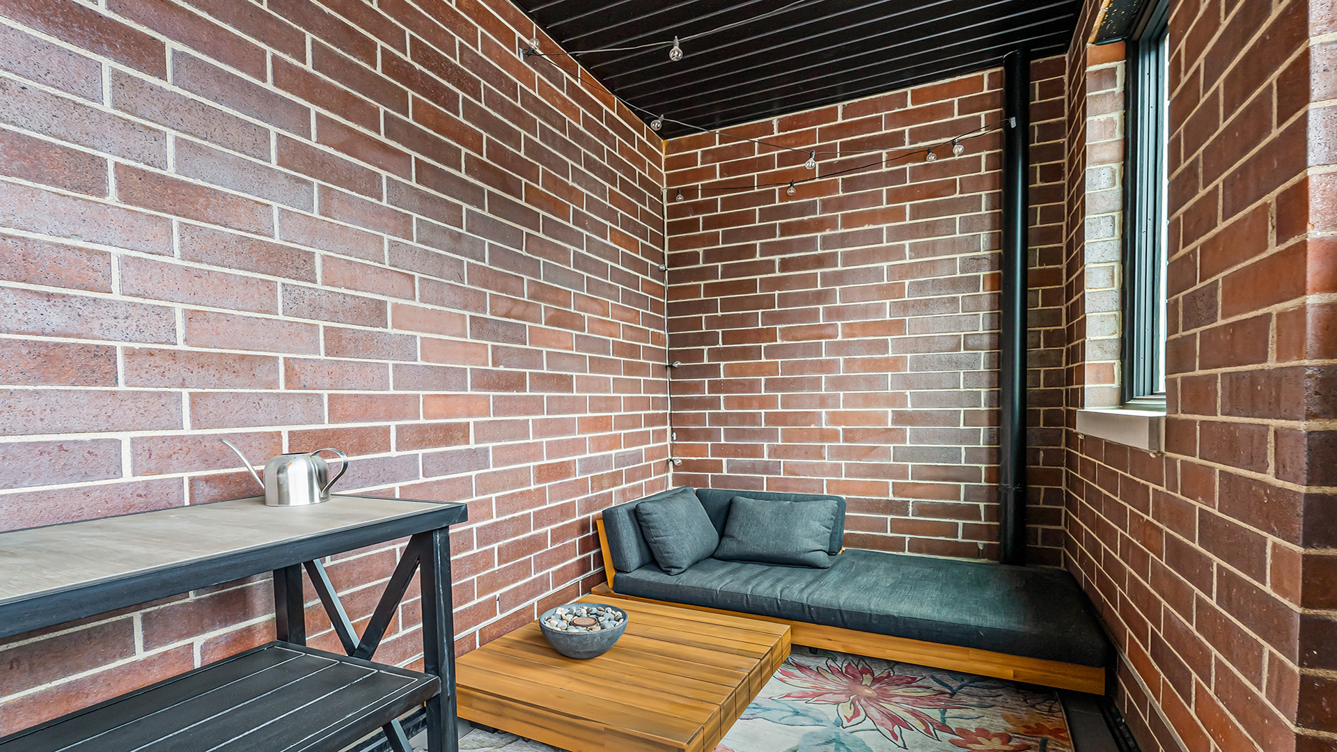 3125 North Clybourn Avenue Chicago IL 60618