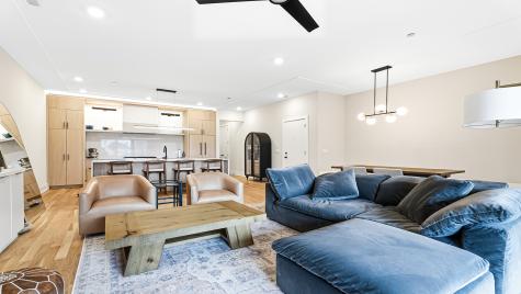 3125 North Clybourn Avenue Chicago IL 60618