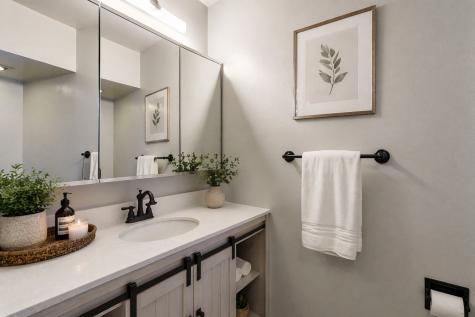 450 North Main Street Wauconda IL 60084